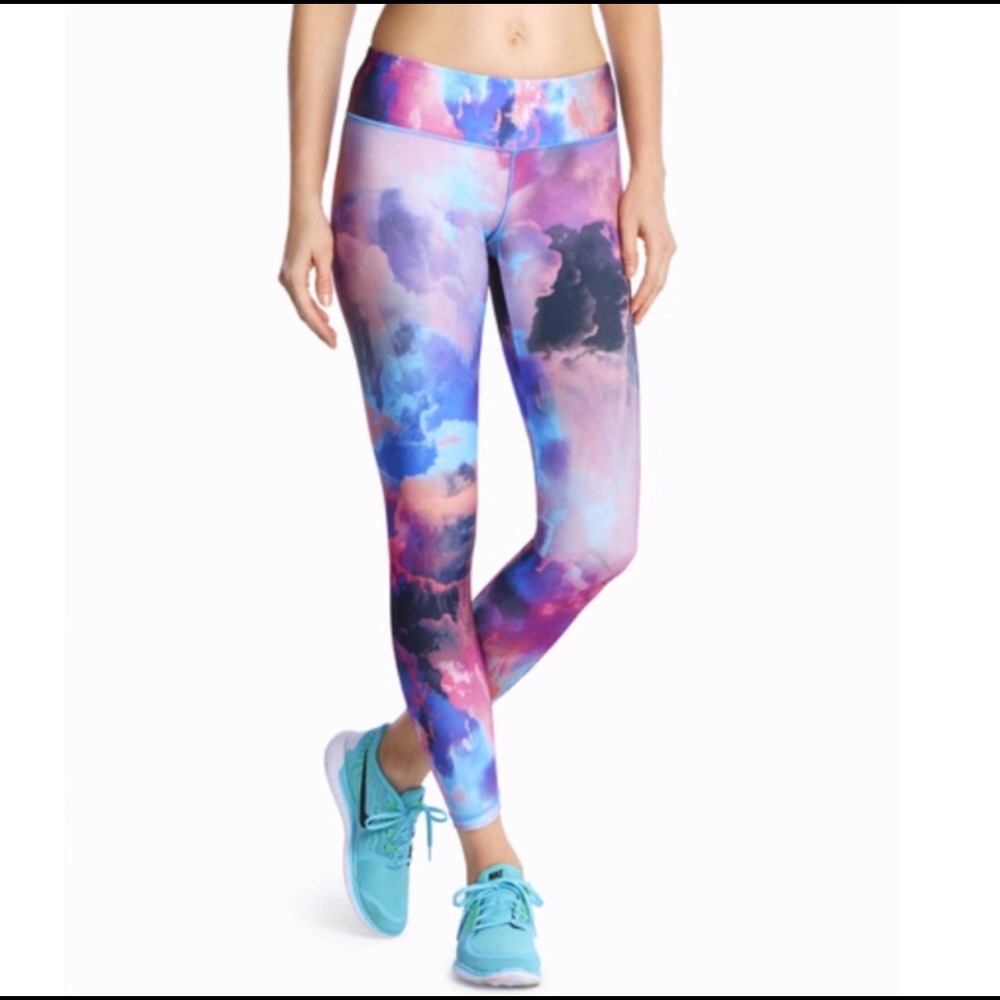 Danskin Pastel Cloud Nine Printed Ankle Leggings
